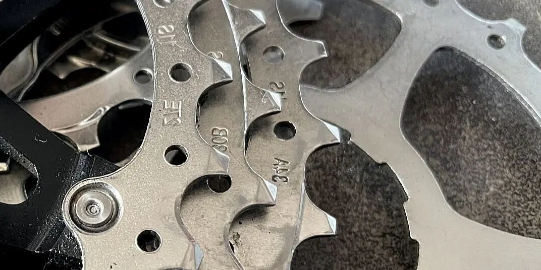 Objednávka kolo NA CSJ CYKLOSERVIS JEVANY a přišlo v krabici? Sestavím kolo a pomohu Vám s montáží.