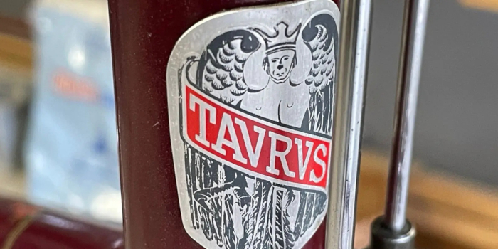 Restaurování TAURUS 1970 — Legenda z Vanzaghello