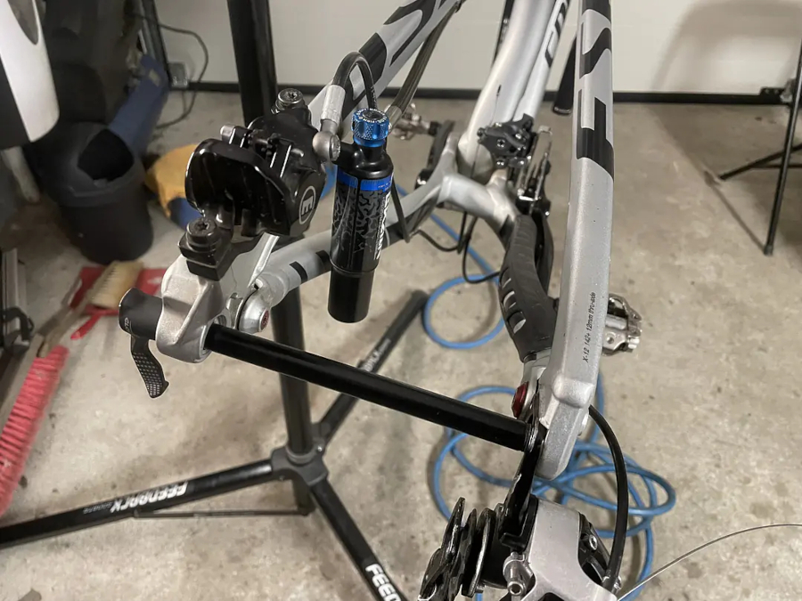 Specialized full cykloservis Jevany